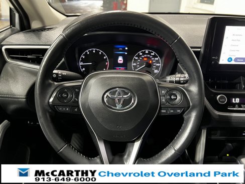 Used 2024 Toyota Corolla Cross LE image 14
