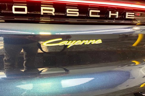 New 2026 Porsche Cayenne E-Hybrid image 19