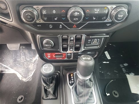 New 2025 Jeep Wrangler Willys image 29