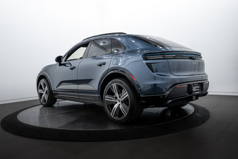 New 2025 Porsche Macan Turbo Electric image 3