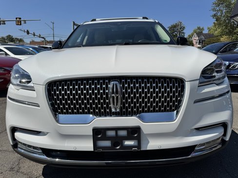Used 2020 Lincoln Aviator Reserve w/ Equipment Group 202A image 7