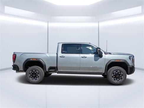 New 2026 GMC Sierra 2500 AT4X image 3