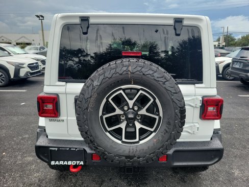 New 2025 Jeep Wrangler Rubicon image 4