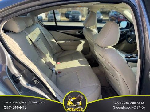 Used 2015 INFINITI Q50 Premium w/ Navigation Package image 16
