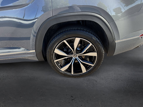 New 2026 Volkswagen Atlas SEL Premium R-Line image 9