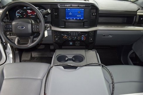 Used 2024 Ford F550 4x4 SuperCab Super Duty image 19