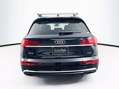 Used 2024 Audi Q5 2.0T Premium Plus w/ Premium Plus Package image 7