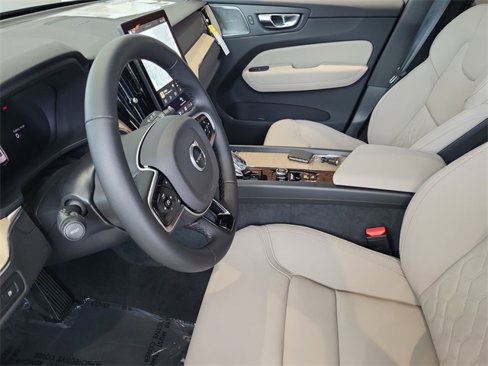 New 2026 Volvo XC60 T8 Plus w/ Climate Package PRO image 11