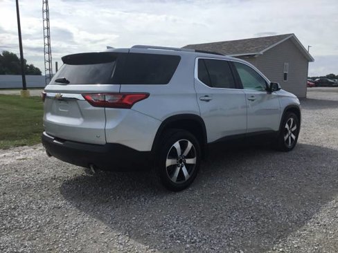 Used 2018 Chevrolet Traverse LT image 3