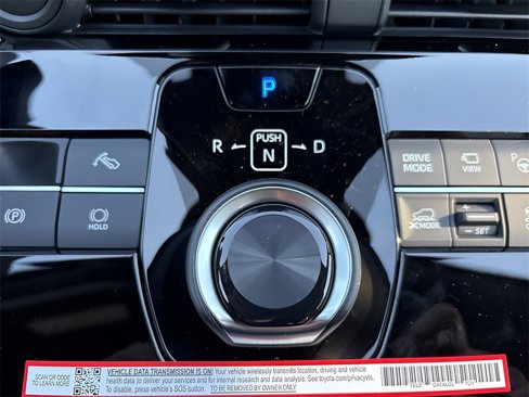 New 2025 Subaru Solterra Limited image 18