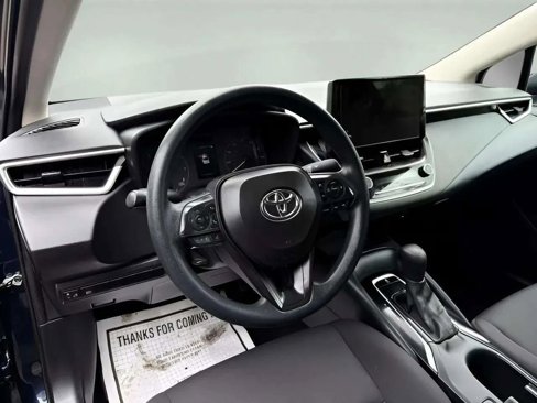 Used 2024 Toyota Corolla LE image 12