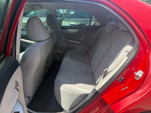 Used 2011 Toyota Corolla LE image 11