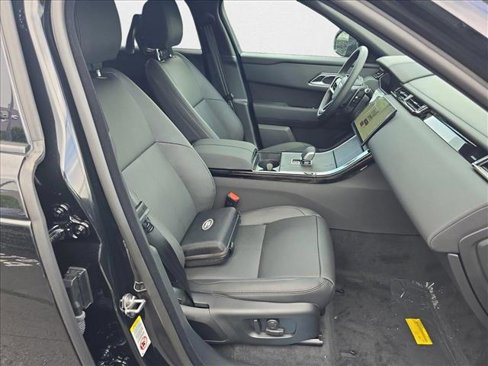 New 2026 Land Rover Range Rover Velar Dynamic SE image 10