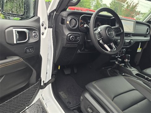 New 2025 Jeep Wrangler Sahara image 4