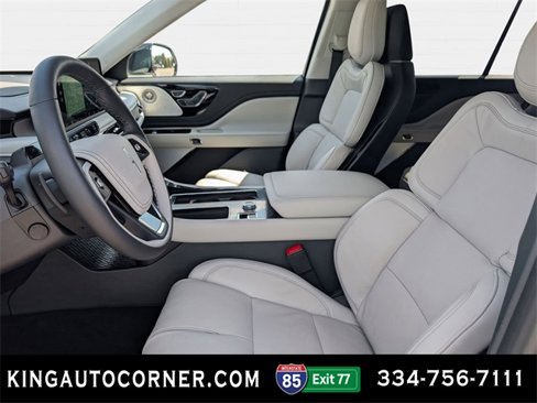 New 2025 Lincoln Aviator Reserve image 10