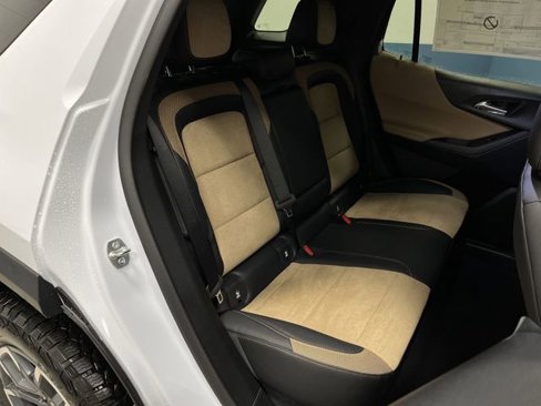 New 2026 Chevrolet Equinox ACTIV w/ Convenience Package III image 33