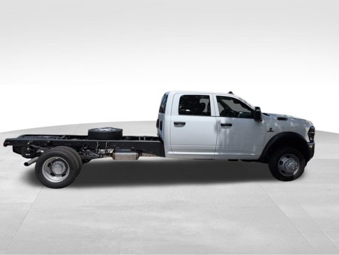 New 2025 RAM 5500 Tradesman image 8