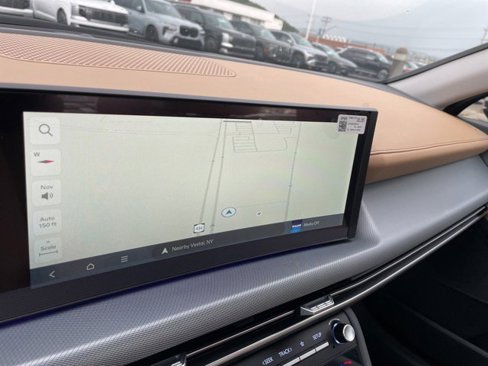 New 2025 Hyundai Sonata Limited image 17