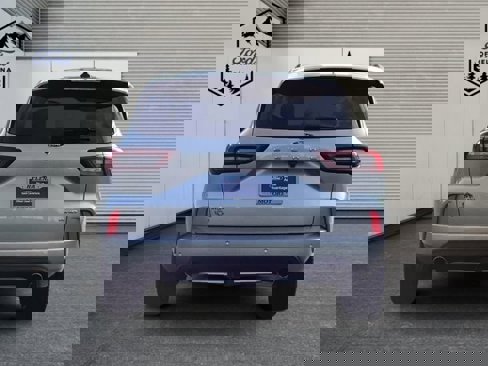Certified 2023 Ford Escape ST-Line Select w/ Tech Pack #2 image 4