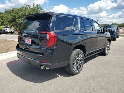 New 2026 GMC Yukon Denali Ultimate w/ LPO, Floor Liner Package image 9