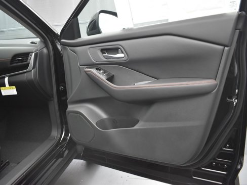 New 2026 Nissan Rogue SV image 26