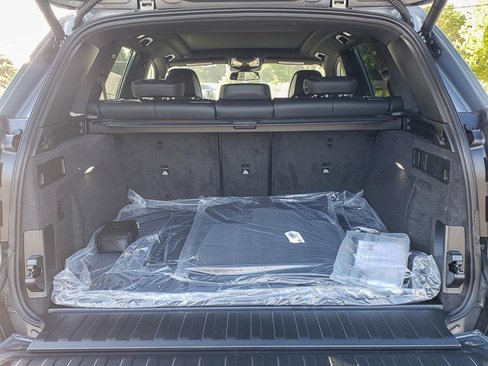 New 2026 BMW X5 xDrive40i w/ M Sport Package image 5
