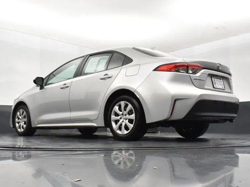 Used 2024 Toyota Corolla LE image 12