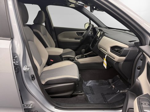 Certified 2025 Subaru Forester Premium image 15