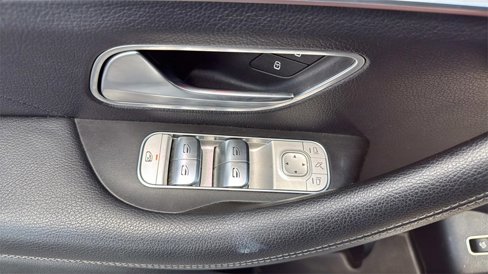 Used 2022 Mercedes-Benz GLE 350 w/ 3rd Row Seat Package image 13