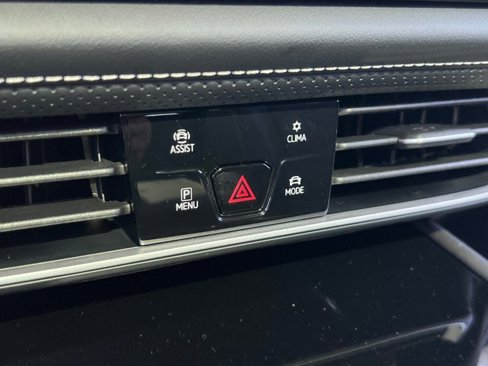 New 2026 Volkswagen Atlas SE image 26