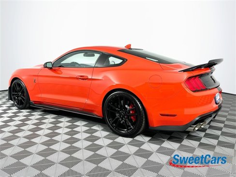 Used 2022 Ford Mustang Shelby GT500 w/ Technology Package image 5