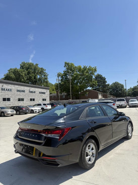 Used 2021 Hyundai Elantra SE w/ Cargo Package image 7