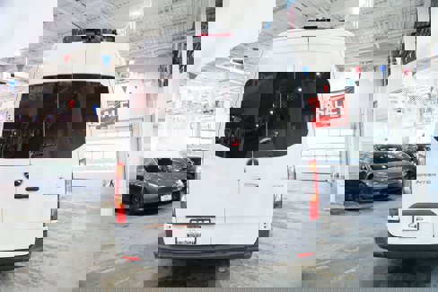 Used 2025 Mercedes-Benz Sprinter 2500 image 9
