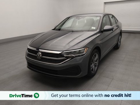 Used 2024 Volkswagen Jetta SE image 1