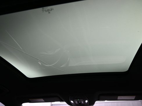 Certified 2025 Porsche Macan 4S Electric image 31