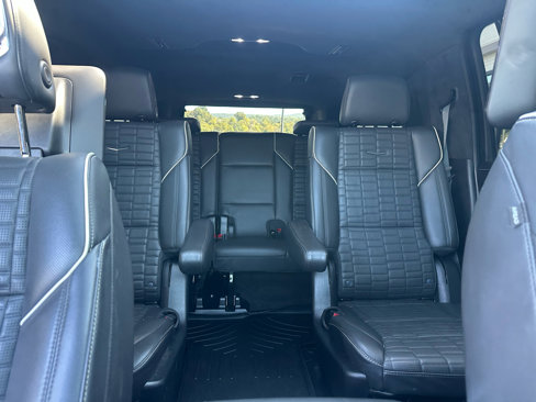 Used 2023 Cadillac Escalade ESV Sport Platinum w/ LPO, ONYX Package image 23