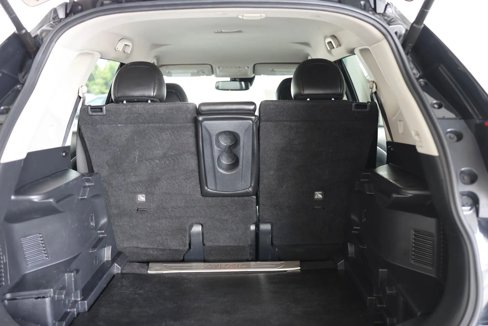 Used 2018 Nissan Rogue SL image 3