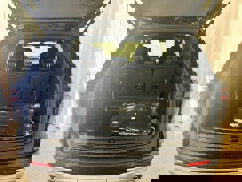 New 2026 Chevrolet Traverse LT w/ Sun and Wheel Package image 19