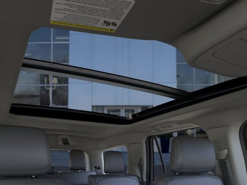 New 2025 Ford Expedition Active image 22