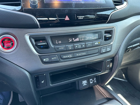 Used 2023 Honda Ridgeline RTL image 11