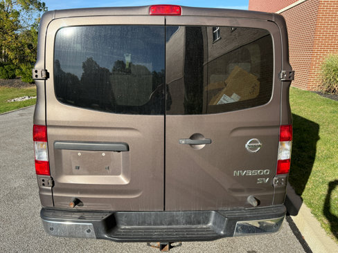 Used 2018 Nissan NV 3500 SV w/ Navigation Package image 10
