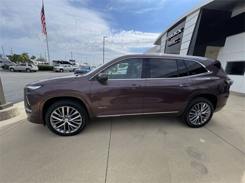 New 2026 Buick Enclave Avenir w/ Super Cruise Package image 4