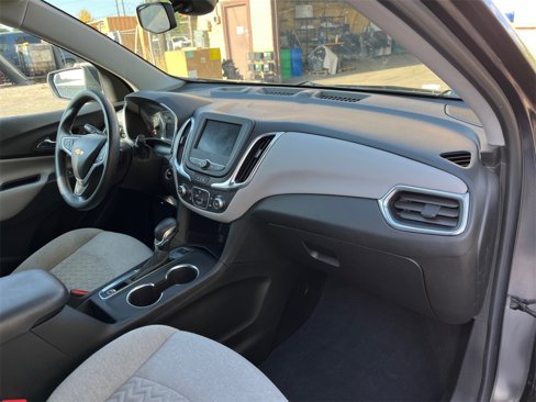 Used 2022 Chevrolet Equinox LT image 16