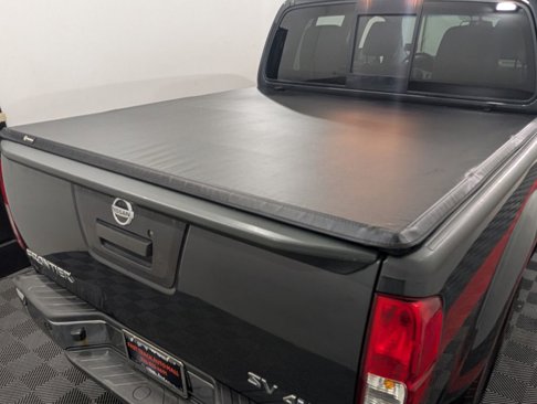 Used 2014 Nissan Frontier SV w/ SV Value Truck Package image 16