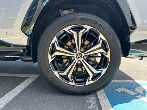 Certified 2025 Toyota RAV4 XSE image 28