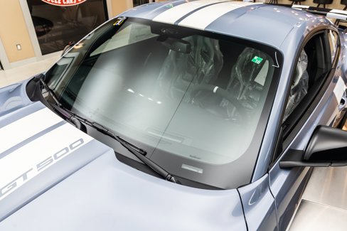 Used 2022 Ford Mustang Shelby GT500 w/ Carbon Fiber Track Pack image 27