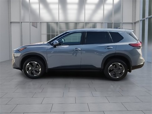 New 2026 Nissan Rogue SV image 5