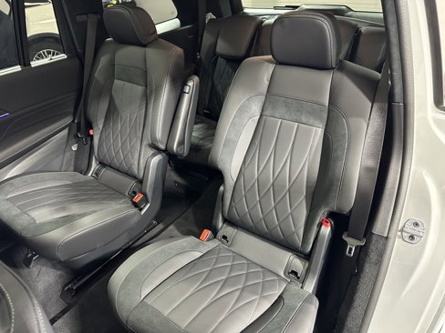 New 2026 Mercedes-Benz GLS 63 AMG 4MATIC image 18