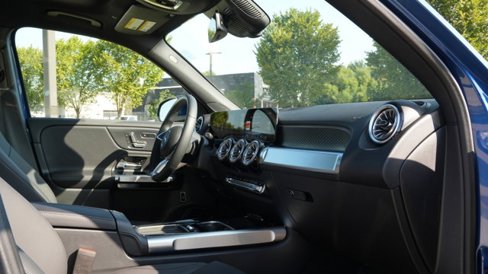 Certified 2025 Mercedes-Benz GLB 250 image 51