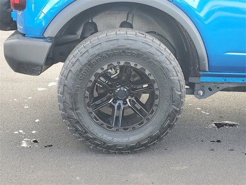 Certified 2023 Ford Bronco 4-Door image 4